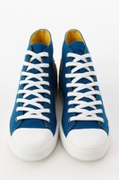 「ダイヤのA」コラボスニーカー・青道高校モデル。(c)寺嶋裕二・講談社/2014「ダイヤのA」製作委員会・テレビ東京