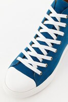 「ダイヤのA」コラボスニーカー・青道高校モデル。(c)寺嶋裕二・講談社/2014「ダイヤのA」製作委員会・テレビ東京