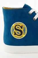 「ダイヤのA」コラボスニーカー・青道高校モデル。(c)寺嶋裕二・講談社/2014「ダイヤのA」製作委員会・テレビ東京