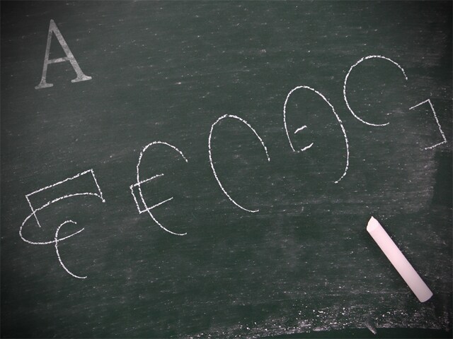 特設サイトで提示されている手がかりの一部。