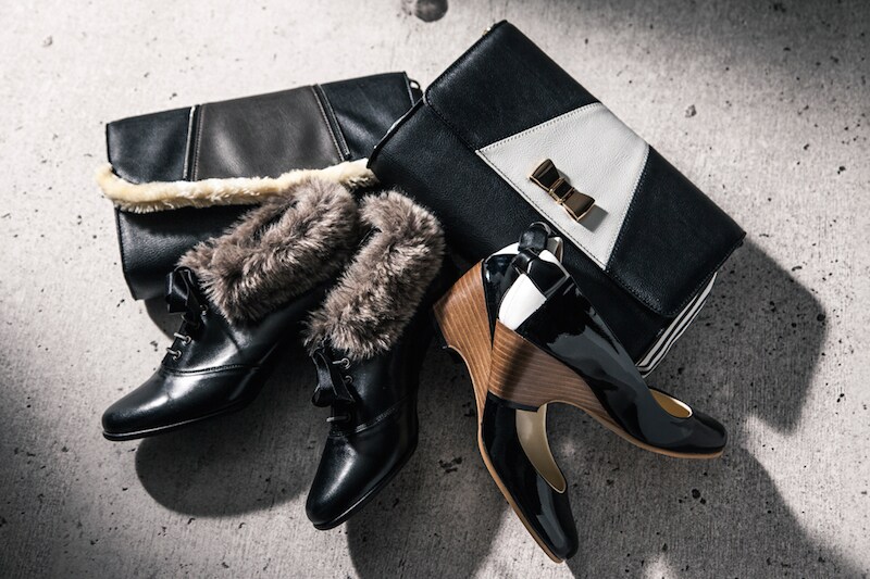 「デュラララ!!×2」臨也＆静雄モデルの靴とバッグ、フードや金髪をイメージ