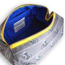 福富&荒北のスクエアポーチ (c)渡辺航(週刊少年チャンピオン)/弱虫ペダルGR製作委員会