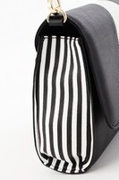 平和島静雄モデルのバッグ (c)2014 成田良悟/KADOKAWAアスキー・メディアワークス刊/池袋ダラーズ