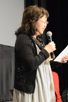 大山のぶ代からの手紙を代読する小原乃梨子。