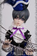 黒執事 Book Of Circus シエルのドール サーカス衣装を着用 コミックナタリー