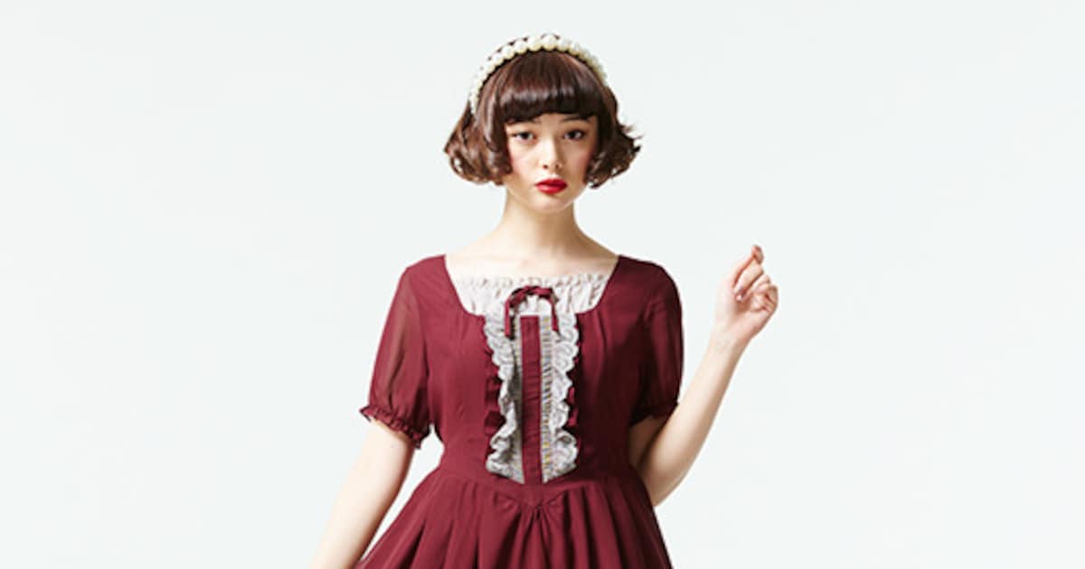 ベルばら」マリーのドレスやオスカルの軍服がワンピに、フェリシモから 