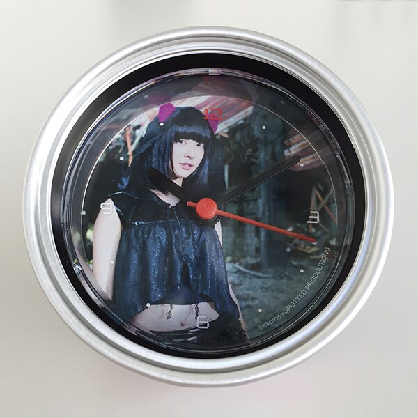 「ねこ缶マイルド（時計）」イツ子（いずこねこ）ver.