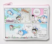 CanCam4月号の付録ポーチ。 (c)藤子プロ・小学館