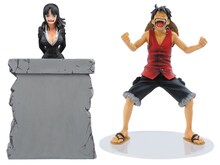 ロビンとルフィのフィギュア(c)尾田栄一郎/集英社・フジテレビ・東映アニメーション