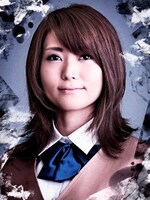 伊藤菜実子演じる本郷唯。(c)渡瀬悠宇／小学館