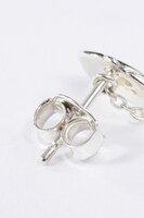 御幸一也モデルのピアス。(c)寺嶋裕二・講談社/2014「ダイヤのA」製作委員会・テレビ東京