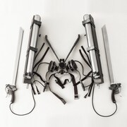 キャンペーンで当たる立体機動装置。