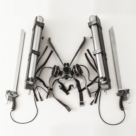 キャンペーンで当たる立体機動装置。