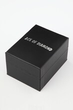 特製BOX。(c)寺嶋裕二・講談社／2014「ダイヤのA」製作委員会・テレビ東京