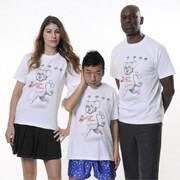 「まん〇画太郎×TENGA ドクミTシャツ」の着用イメージ。