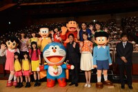 「映画ドラえもん のび太の宇宙英雄記（スペースヒーローズ）」完成披露舞台挨拶の様子。