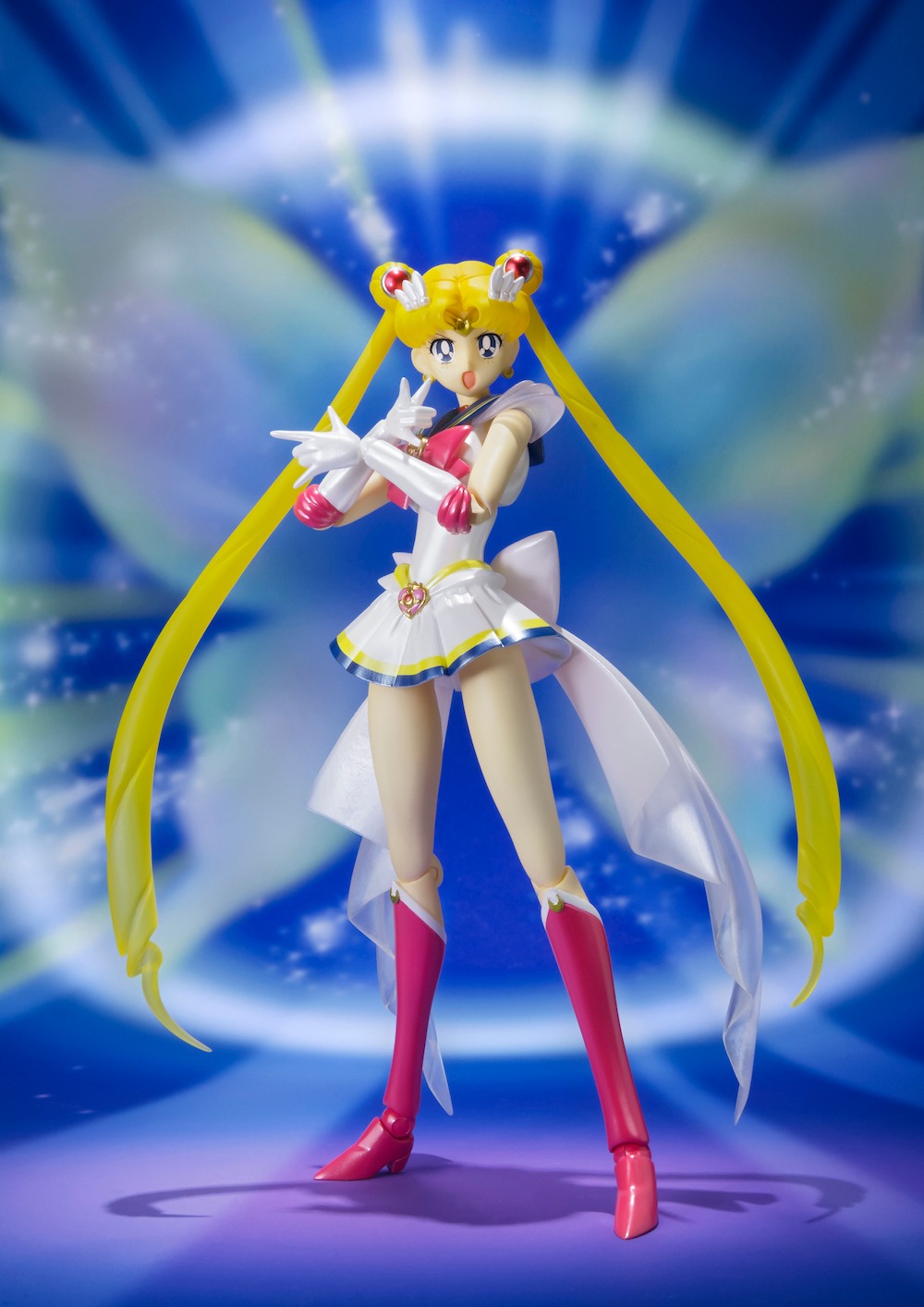 「S.H.Figuarts スーパーセーラームーン」(c)武内直子・PNP・東映アニメーション