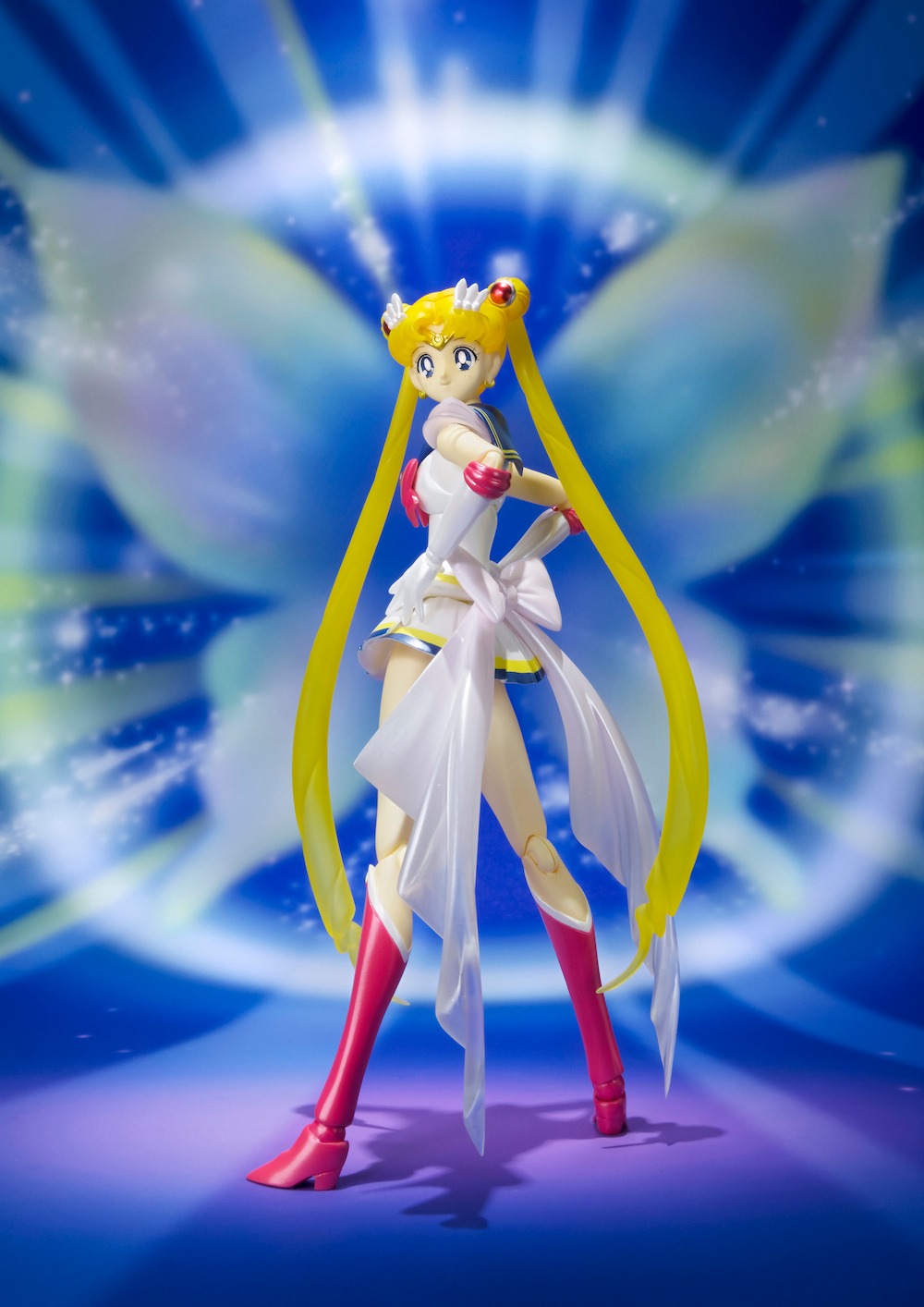 「S.H.Figuarts スーパーセーラームーン」(c)武内直子・PNP・東映アニメーション