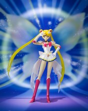 「S.H.Figuarts スーパーセーラームーン」(c)武内直子・PNP・東映アニメーション