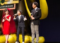 舞台挨拶の様子。