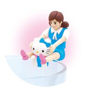 「コップのフチ子とGOTOCHI KITTY富士山」の1種。(c)1976, 2015 SANRIO CO., LTD. APPROVAL NO. SS555696 (c)タナカカツキ/KITAN CLUB