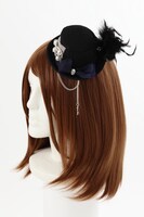 「ミニハットアクセサリー セバスチャン」(c)枢やな/スクウェアエニックス・黒執事Project・MBS