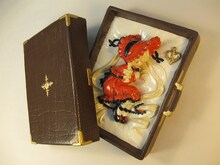 「ローゼンメイデン 真紅陶器フィギュア」(c)PEACH-PIT・集英社／ローゼンメイデン製作委員会