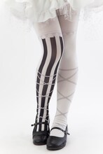 「プリントタイツ ドール」(c)枢やな/スクウェアエニックス・黒執事Project・MBS