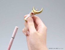 「ムーンスティック リキッドアイライナー」(c)武内直子・PNP・東映アニメーション