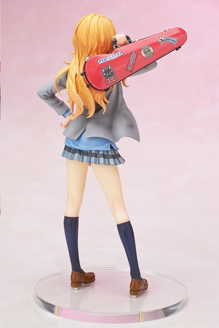 「宮園かをりフィギュア プレミアムBOXセット〈永久保存版〉」に同梱されるフィギュア。(c)新川直司・講談社/「四月は君の嘘」制作委員会
