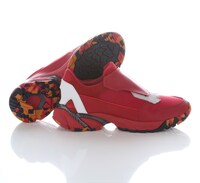 「エヴァンゲリオン：新宿伊勢丹版」に登場するRADIO EVAのアイテム。※画像は企画中のもの (c)カラー