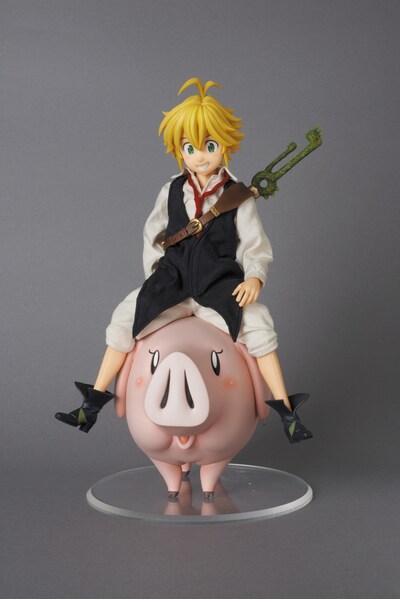 「RAH メリオダス DX版」※画像は監修中のサンプル。発売商品とは異なる場合がある。(c)鈴木央・講談社／「七つの大罪」製作委員会・MBS