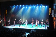 先日行われた海外公演の様子。 (c)許斐 剛／集英社・NAS・新テニスの王子様プロジェクト (c)許斐 剛／集英社・テニミュ製作委員会