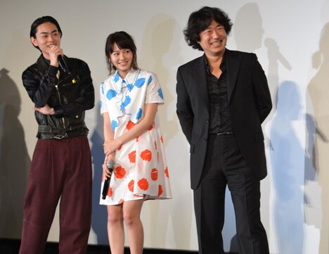 二宮和也の突然の登場に驚くキャスト陣。