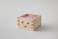 「ダンボー升」 (c)KIYOHIKO AZUMA/YOTUBA SUTAZIO