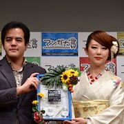 東村アキコが「作中にビタイチ嘘はない」と宣言、マンガ大賞2015授賞式