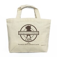 「コナンカフェ × TOWER RECORDS CAFE ランチトートバッグ」 (c)青山剛昌/小学館・読売テレビ・TMS 1996