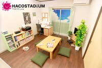 「月刊少女野崎くん」のオフィシャル撮影セット。