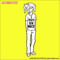 「いとしのムーコ」公式Tシャツ「ムーコっかぶり」イエローの絵柄。