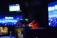 DJブース。(c)武内直子・PNP・講談社・東映アニメーション