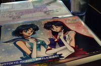 デザートメニューに付くランチョンマット。(c)武内直子・PNP・講談社・東映アニメーション