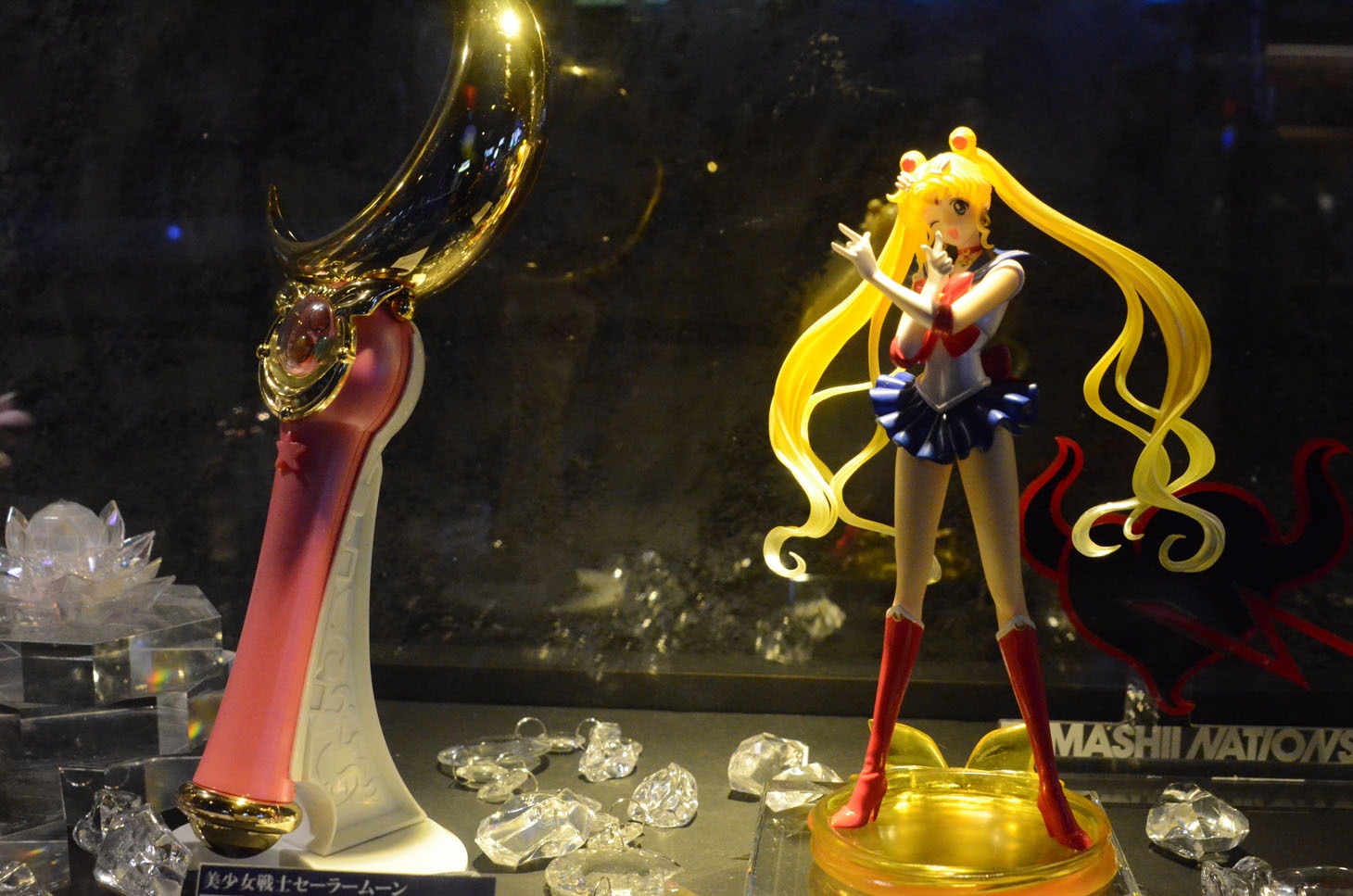 展示されている最新グッズ。(c)武内直子・PNP・講談社・東映アニメーション