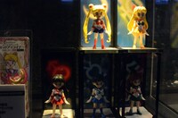 展示されている最新グッズ。(c)武内直子・PNP・講談社・東映アニメーション