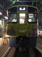 「殺せんせーラッピング電車」の外観。