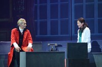 「ドン・ドラキュラ」公開稽古の様子。(c)手塚プロダクション