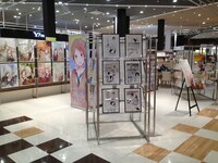 「『一週間フレンズ。』完結記念ミュージアム」の展示風景。