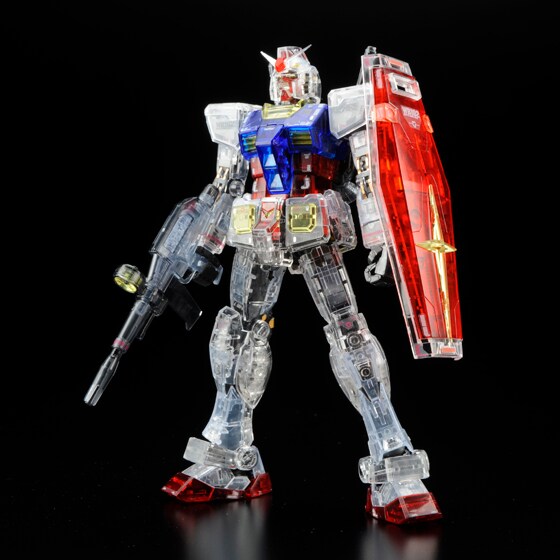 「RG RX-78-2 ガンダム カラークリアVer.」(c)創通・サンライズ