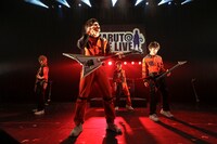 DISH//のステージ。photo / hajime kamiiisaka