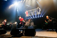 FLOWのステージ。photo / hajime kamiiisaka