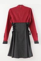 「バトルコスチュームモデル さくらの星とストライプのハイウエストワンピース」(c)CLAMP・ShigatsuTsuitachi CO.,LTD./講談社